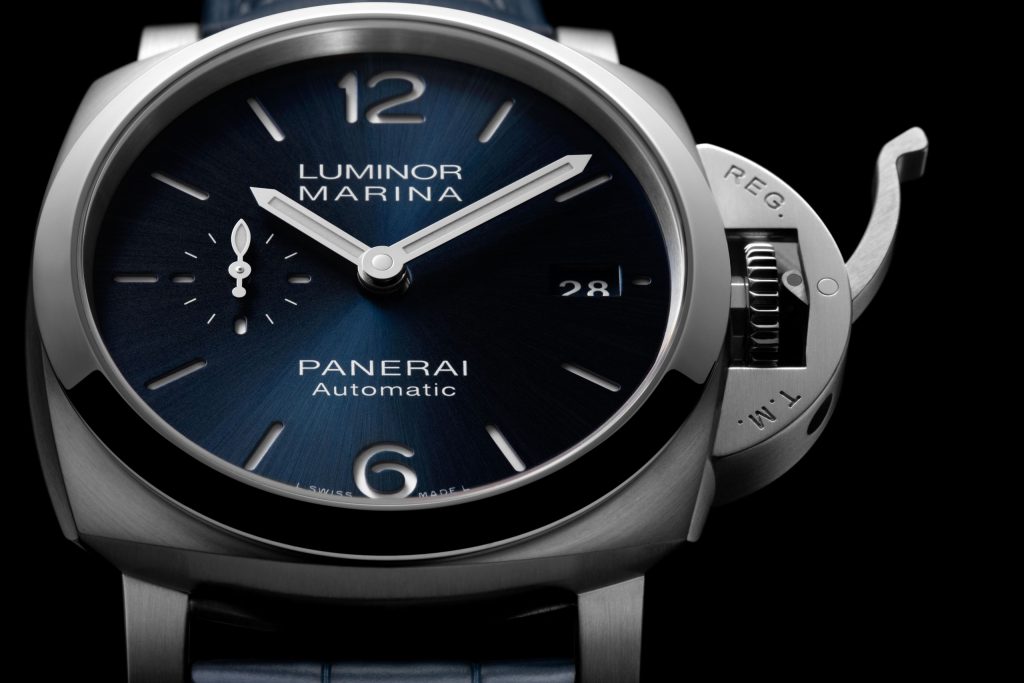 Panerai Luminor copy watch is good choice for strong men.